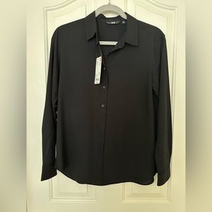 Uniqlo Black Button Up